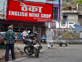 A busy street is bustling in Kathgodam, Uttarakhand, India, on April 21, 2024. Kathgodam is a suburb of Haldwani city in the Nainital distri...