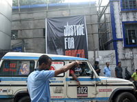 A security person is managing the traffic inside R G Kar Medical College in Kolkata, India, on August 15, 2024. (