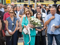 Affected families and politicians are participating in an act of tribute to the victims of the terrorist attacks that took place on August 1...