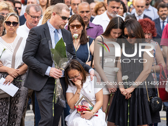 Affected families and politicians are participating in an act of tribute to the victims of the terrorist attacks that took place on August 1...