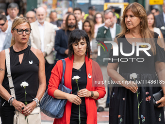 Affected families and politicians are participating in an act of tribute to the victims of the terrorist attacks that took place on August 1...