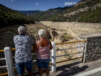 The Ulldecona reservoir in southern Catalonia, 2 hours from Barcelona, is being well below 1% of its water capacity. Despite the rains of re...