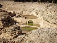 The Ulldecona reservoir in southern Catalonia, 2 hours from Barcelona, is being well below 1% of its water capacity. Despite the rains of re...