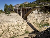 The Ulldecona reservoir in southern Catalonia, 2 hours from Barcelona, is being well below 1% of its water capacity. Despite the rains of re...