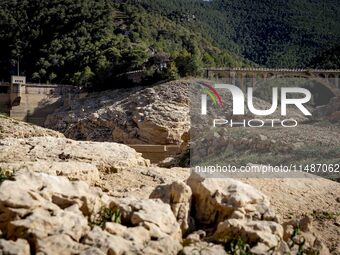 The Ulldecona reservoir in southern Catalonia, 2 hours from Barcelona, is being well below 1% of its water capacity. Despite the rains of re...