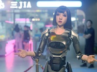 An intelligent bionic ''beauty'' robot is performing and interacting with citizens to answer questions at a shopping mall in Hangzhou, China...