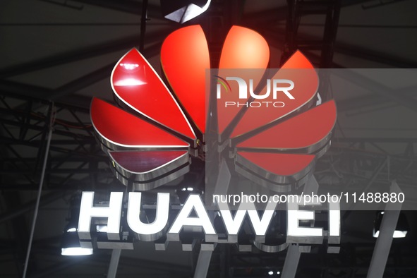 Visitors are visiting Huawei's stand at the Mobile World Congress 2024 in Shanghai, China, on June 26, 2024. 