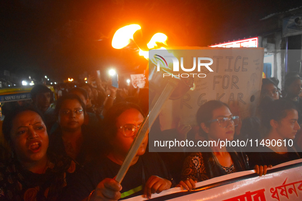 People are protesting over the sexual assault and murder of a postgraduate woman doctor in Kolkata, India, on August 18, 2024. 