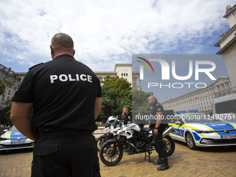 Police officers are expressing their displeasure in front of the Presidency building in Sofia, Bulgaria, on August 19, 2024, against the ref...