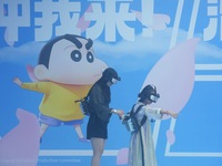 Visitors are watching the world's first VR movie ''Me and Crayon Shin-chan'' through multimedia smart VR glasses in Hangzhou, China, on Augu...