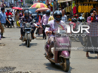 A busy street in the Chalai market in Thiruvananthapuram, Kerala, India, on April 13, 2024. The Chalai Market (Chalai bazaar) is Kerala's ol...