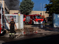 A fire breaks out at dawn on Saturday, August 24, in a food company in Pozzuoli, in the province of Naples. The blaze, still ongoing at arou...