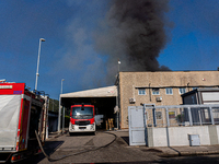 A fire breaks out at dawn on Saturday, August 24, in a food company in Pozzuoli, in the province of Naples. The blaze, still ongoing at arou...