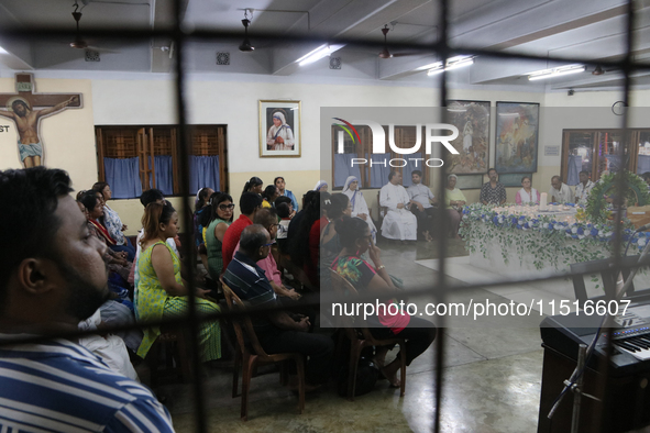 Devotees of the order founded by Saint Teresa pray by the tomb of Saint Teresa to mark her birth anniversary in Kolkata, India, on August 26...