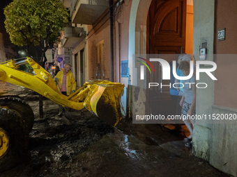 A flash flood occurs in Baiano, in the province of Avellino, on August 27. In the late afternoon, the streets become torrents of mud that in...