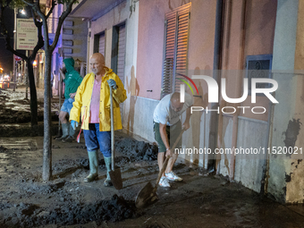 A flash flood occurs in Baiano, in the province of Avellino, on August 27. In the late afternoon, the streets become torrents of mud that in...