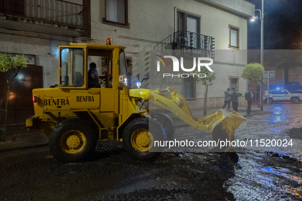 A flash flood occurs in Baiano, in the province of Avellino, on August 27. In the late afternoon, the streets become torrents of mud that in...