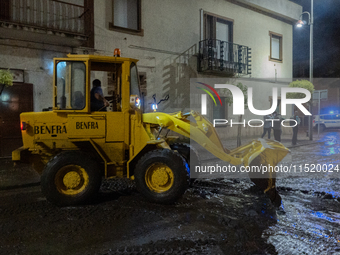 A flash flood occurs in Baiano, in the province of Avellino, on August 27. In the late afternoon, the streets become torrents of mud that in...