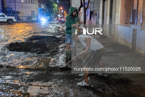 A flash flood occurs in Baiano, in the province of Avellino, on August 27. In the late afternoon, the streets become torrents of mud that in...