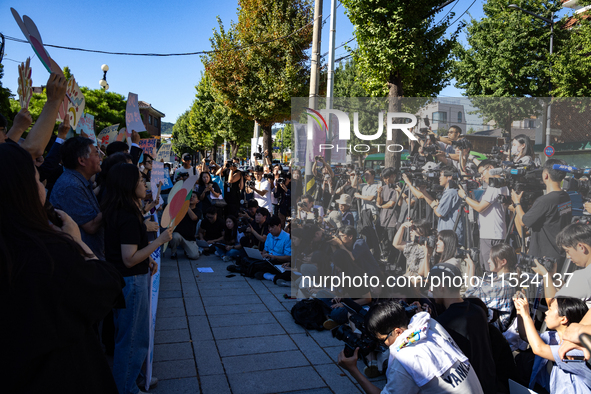 At a joint press conference in front of the Constitutional Court in Jongno-gu, Seoul, South Korea, on August 29, 2024, youth climate litigan...