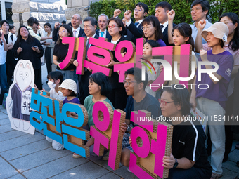 At a joint press conference in front of the Constitutional Court in Jongno-gu, Seoul, South Korea, on August 29, 2024, youth climate litigan...