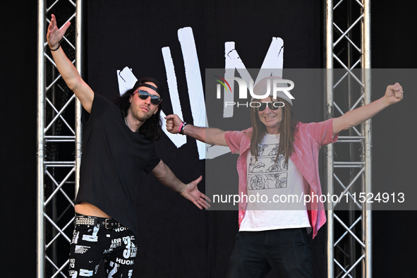 KRAKOW, POLAND - AUGUST 28:
Ben Pierce (L) with David Pierce, founder of Steiger International and the evangelistic band No Longer Music (NL...