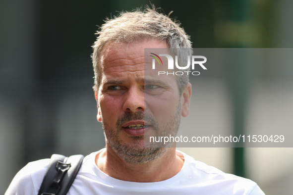 Barrow Manager Stephen Clemence during the Sky Bet Championship match between  Harrogate and Barrow, in Harrogate, United Kingdom, on August...