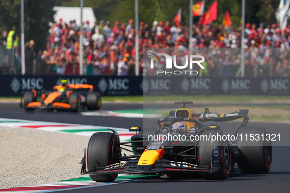 Max Verstappen of the Netherlands drives the Oracle Red Bull Racing RB20 Honda RBPT during the Formula 1 Pirelli Gran Premio d'Italia 2024 i...