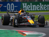 Max Verstappen of the Netherlands drives the Oracle Red Bull Racing RB20 Honda RBPT during the Formula 1 Pirelli Gran Premio d'Italia 2024 i...