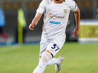 Paulo Azzi of Cagliari Calcio is in action during the Serie A match between Lecce and Cagliari in Lecce, Italy, on August 31, 2024. (