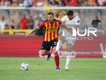 Ylber Ramadani of US Lecce is in action during the Serie A match between Lecce and Cagliari in Lecce, Italy, on August 31, 2024. (