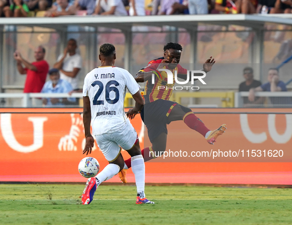 Lameck Banda of US Lecce is in action during the Serie A match between Lecce and Cagliari in Lecce, Italy, on August 31, 2024. 