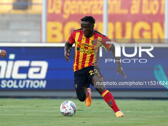 Lameck Banda of US Lecce is in action during the Serie A match between Lecce and Cagliari in Lecce, Italy, on August 31, 2024. (