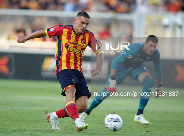 Nikola Krstovic of US Lecce is in action during the Serie A match between Lecce and Cagliari in Lecce, Italy, on August 31, 2024. 