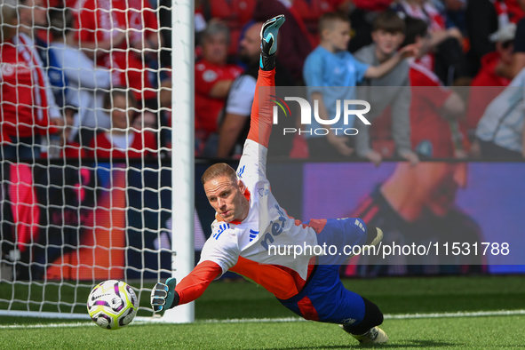 Matz Sels, Nottingham Forest goalkeeper, warms up ahead of kick-off during the Premier League match between Nottingham Forest and Wolverhamp...