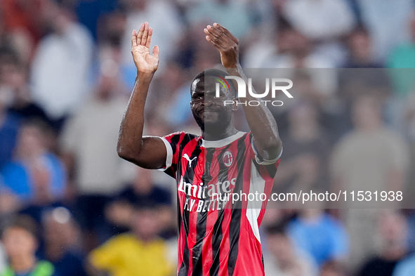 Fikayo Tomori of AC Milan gestures during the Serie A Enilive match between SS Lazio and AC Milan at Stadio Olimpico on Aug 31, 2024 in Rome...