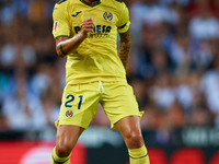 Yeremy Pino of Villarreal CF is in action during the LaLiga EA Sports match between Valencia CF and Villarreal CF at Mestalla stadium in Val...