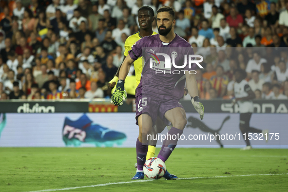 Giorgi Mamardashvili of Valencia CF during the La Liga match between Valencia CF and Villarreal CF at Mestalla Stadium in Valencia, Spain, o...