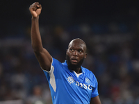 Romelu Lukaku of SSC Napoli applauds fans at the end of the Serie A match between SSC Napoli and Parma Calcio at Stadio Diego Armando Marado...