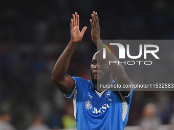 Romelu Lukaku of SSC Napoli applauds fans at the end of the Serie A match between SSC Napoli and Parma Calcio at Stadio Diego Armando Marado...