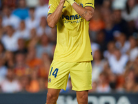 Santi Comesana Veiga of Villarreal CF reacts during the LaLiga EA Sports match between Valencia CF and Villarreal CF at Mestalla stadium in...