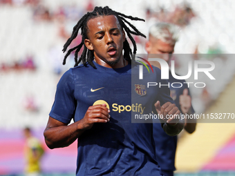 Jules Kounde plays during the match between FC Barcelona and Real Valladolid CF, corresponding to week 4 of LaLiga EA Sports, at the Lluis C...