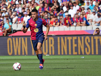 Pedri plays during the match between FC Barcelona and Real Valladolid CF, corresponding to week 4 of LaLiga EA Sports, at the Lluis Companys...