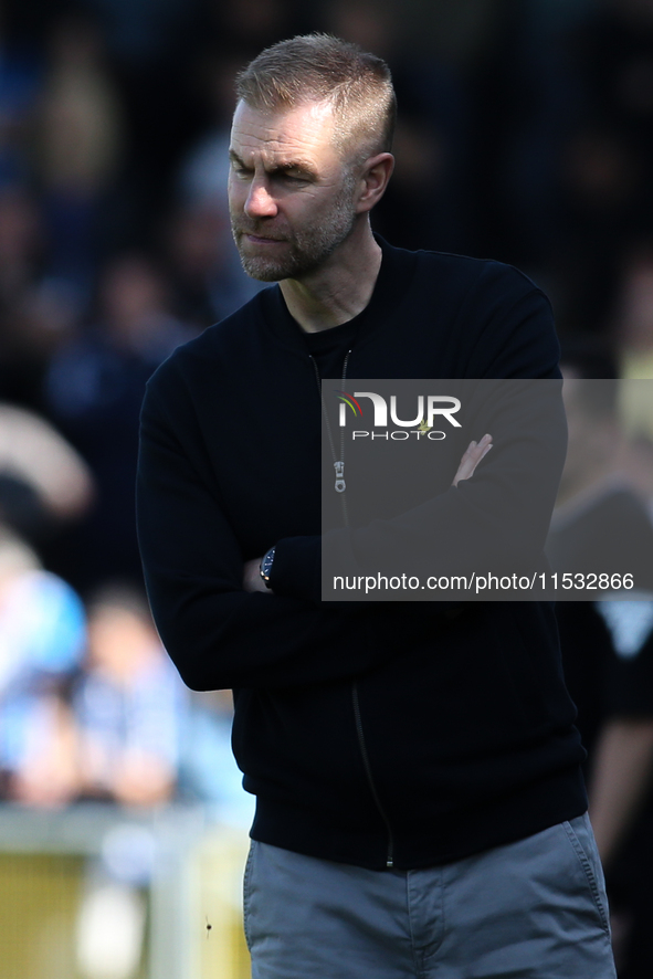 Harrogate Town Manager Simon Weaver during the Sky Bet League 2 match between Harrogate Town and Barrow at Wetherby Road in Harrogate, Engla...