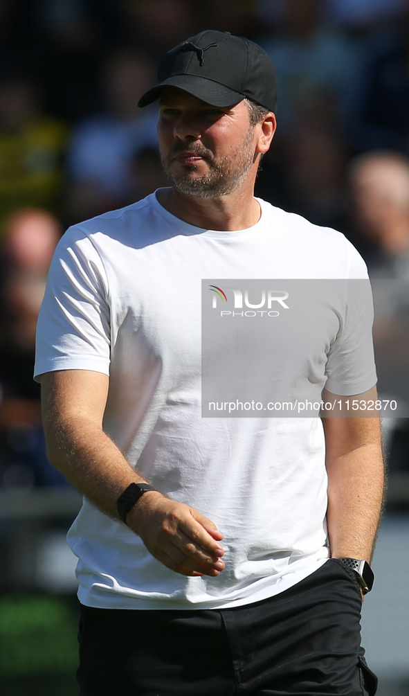 Barrow Manager Stephen Clemence during the Sky Bet League 2 match between Harrogate Town and Barrow at Wetherby Road in Harrogate, England,...