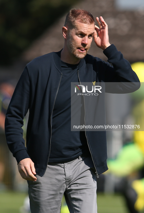 Harrogate Town Manager Simon Weaver during the Sky Bet League 2 match between Harrogate Town and Barrow at Wetherby Road in Harrogate, Engla...