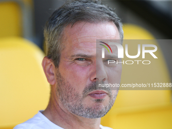 Barrow Manager Stephen Clemence during the Sky Bet League 2 match between Harrogate Town and Barrow at Wetherby Road in Harrogate, England,...