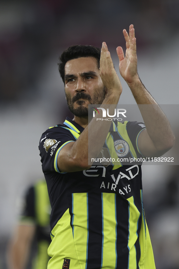 Ilkay Gundogan of Manchester City at the end of the game during the Premier League match between West Ham United and Manchester City at the...