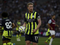 Kevin De Bruyne of Manchester City during the Premier League match between West Ham United and Manchester City at the London Stadium in Stra...