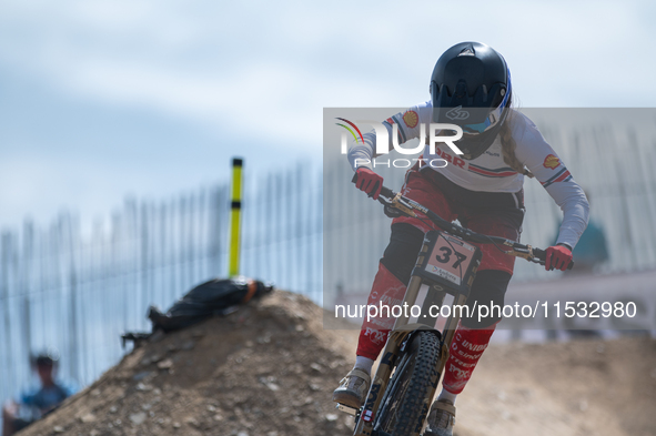 Aimi Kenyon of Great Britain competes in the UCI Mountain Bike World Championships Downhill Women's Race in Pal Arinsal, Andorra, on August...